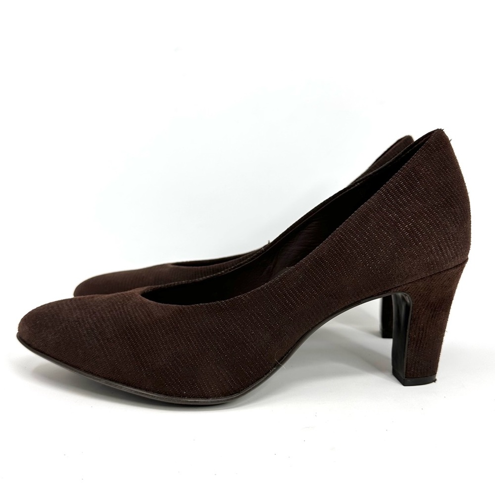 Nurture Paidyn Women’s Brown Leather Textured Heels - Picture 9 of 13